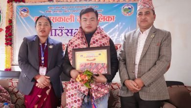 Photo of स्क्वासका राष्ट्रिय खेलाडी गाहामगरलाई आफ्नै गाउँमा सम्मान