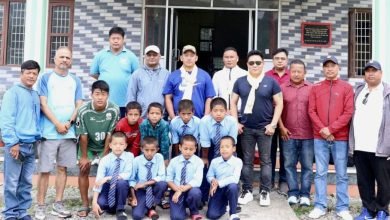 Photo of सहारा एकेडेमीलाई देव गुरुङले गरे सहयोग