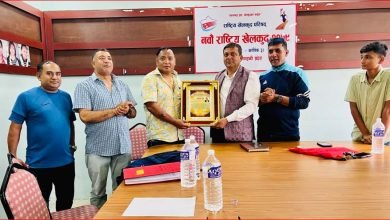 Photo of प्रदेश भलिबल संघको बैठकमा एनिभिए कपको गम्भिर समिक्षा, सदस्य सचिव शर्मालाई सम्मान