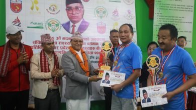 Photo of मदन स्मृती ब्याडमिन्टन : पूर्व मुख्यमन्त्री राजेन्द्र र लिल बहादुरले जिते उपाधि