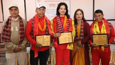 Photo of तेक्वान्दो संघद्वारा नगद ३ लाख सहित पलेशा सम्मानित