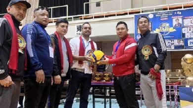 Photo of जापानमा सम्पन्न खुल्ला पुरुष भलिबलको उपाधि घुम्टे यूवा परिवारले जित्यो