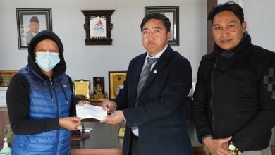 Photo of कल्याण कोषमार्फत दुई खेलाडीलाई आर्थिक सहयोग