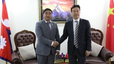 Photo of चिनिया प्रतिनिधी र राखेप सदस्य सचिव भेट, निश्चित खेलबाट सहकार्य गर्न आग्रह