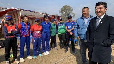 Photo of महिला राष्ट्रिय क्रिकेट टोली संग राखेप सदस्य सचिव घिसिङ