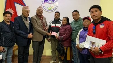Photo of कार्की परिवार द्वारा पोखरा म्याराथनलाई नगद सहयोग