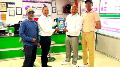 Photo of पोखरामा अन्तरविद्यालय छात्रा क्रिकेट हुँदै, साथ कंगारुको