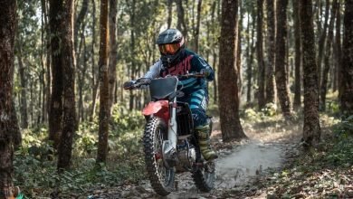 Photo of पोखरा मोटो ईन्डुरो क्रस च्याम्पियनसिप : बर्षा र राजेशलाई उपाधि