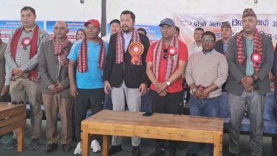 Photo of खेलकुद मन्त्री श्रेष्ठले गरे वडास्तरीय ब्याडमिन्टन प्रतियोगिताको उद्घाटन