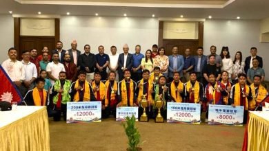 Photo of ड्रयागन् बोट रेसका उपाधि बिजेता नेपाली टोलीलाई पोखरामा सम्मान