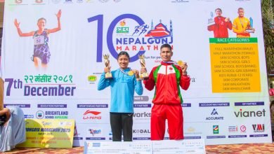 Photo of दशौं धारा नेपालगन्ज म्याराथनको उपाधी खडक र सन्तोषीलाई