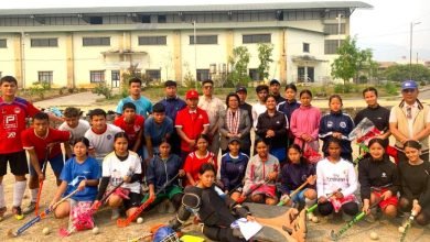 Photo of महासचिव श्रेष्ठद्वारा यूवा महिला हक्की खेलाडीहरुलाई खेल पोशाक प्रदान