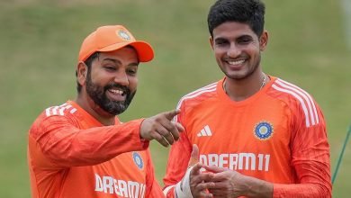 Photo of एकदिवसीय कप्तानबाट पनि हटे रोहित शर्मा, शुभमनलाई जिम्मेवारी