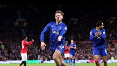 Photo of घरेलु मैदानमै एभर्टनसँग म्यानचेस्टर युनाइटेड पराजित