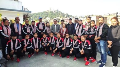 Photo of महिला विश्वकप कबड्डी खेल्न जाने टोलीलाई एनओसी अध्यक्ष श्रेष्ठले गरे बिदाई