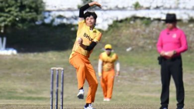 Photo of भुटानका स्पिनर येशीले टी-२० क्रिकेटमा ८ विकेट लिएर बनाए नयाँ किर्तिमान