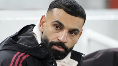 Photo of सलाह र लिभरपुलबीचको विवाद बढ्यो, च्याम्पियन्स लिग खेल्न टिममा परेनन्