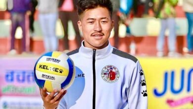 Photo of नेपाल भलिबल संघले ‘हिमाल सुनारी’ जिताउ अभियानमा नगद सहयोग गर्दै