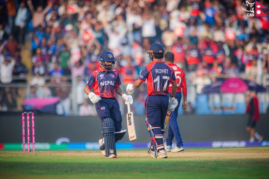 Photo of ‘डार्क हर्स’ नेपाल, इंग्ल्यान्डविरुद्ध जितको ढोकासम्म, अन्तिम ओभरमा ४ रनले चुक्यो