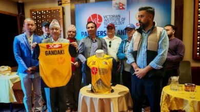 Photo of गण्डकी क्रिकेट टोलीको खेल पोशाक अनावरण, पोखरा कप क्रिकेट च्याम्पियनसिप गर्ने मेयर आचार्यको घोषणा